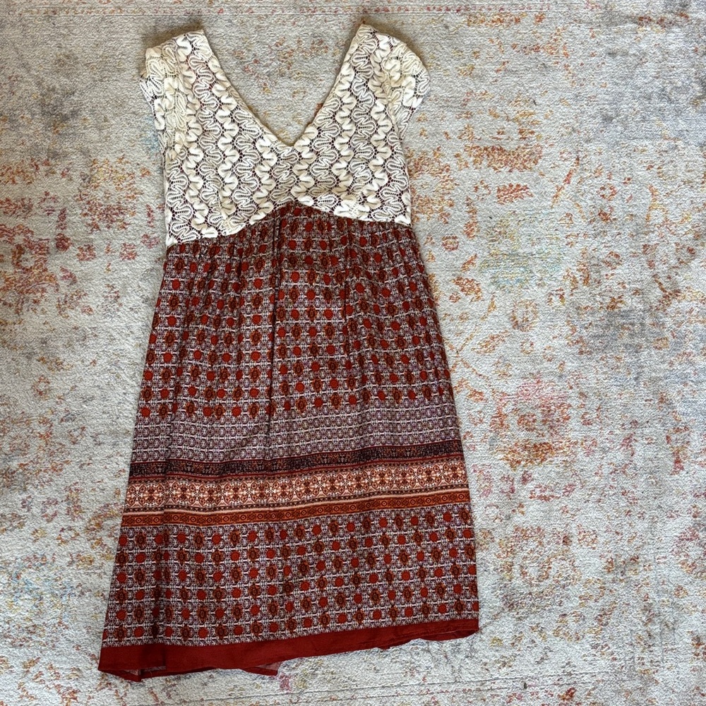 Doe & Rae Red and Cream Mini Dress - Picture 4 of 6